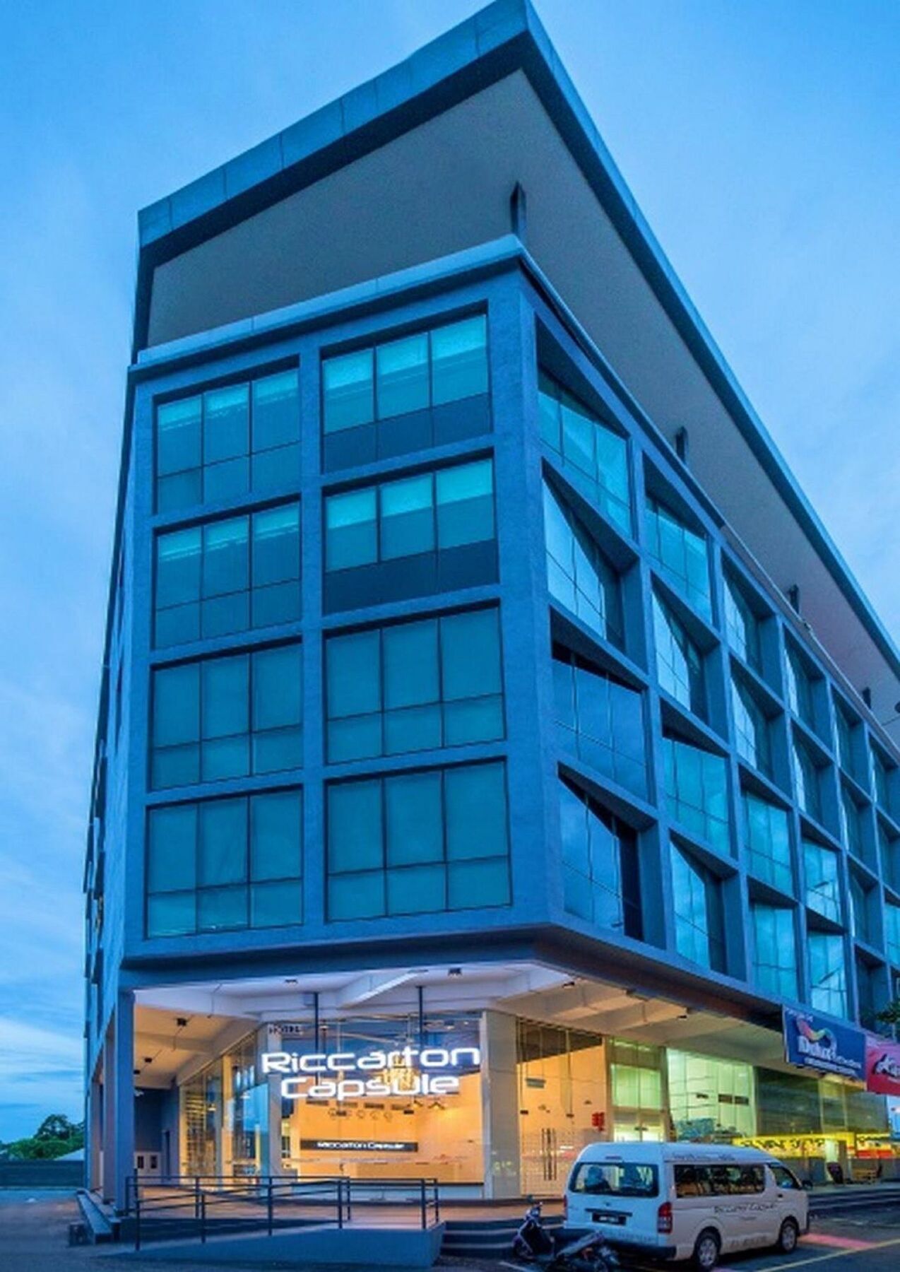קואלה לומפור Riccarton Capsule Hotel מראה חיצוני תמונה